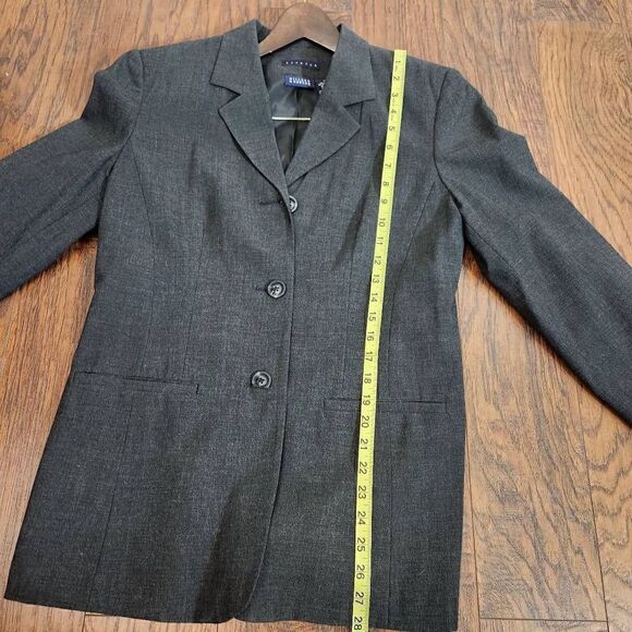 Hillard & Hanson - Picture 6 of 6